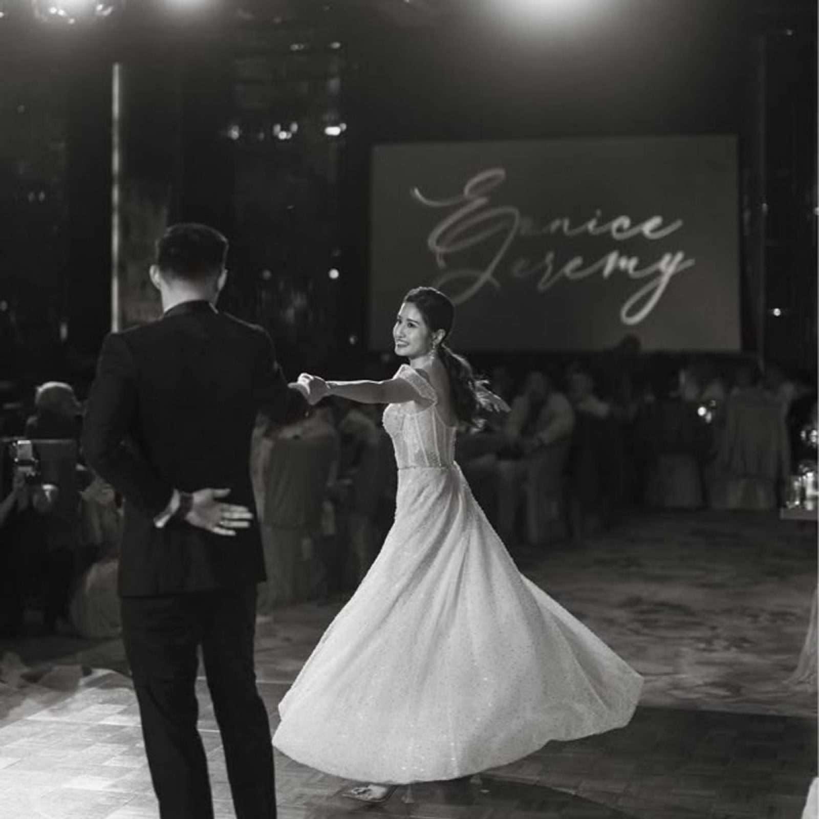 tyfirstdance_airside10_06