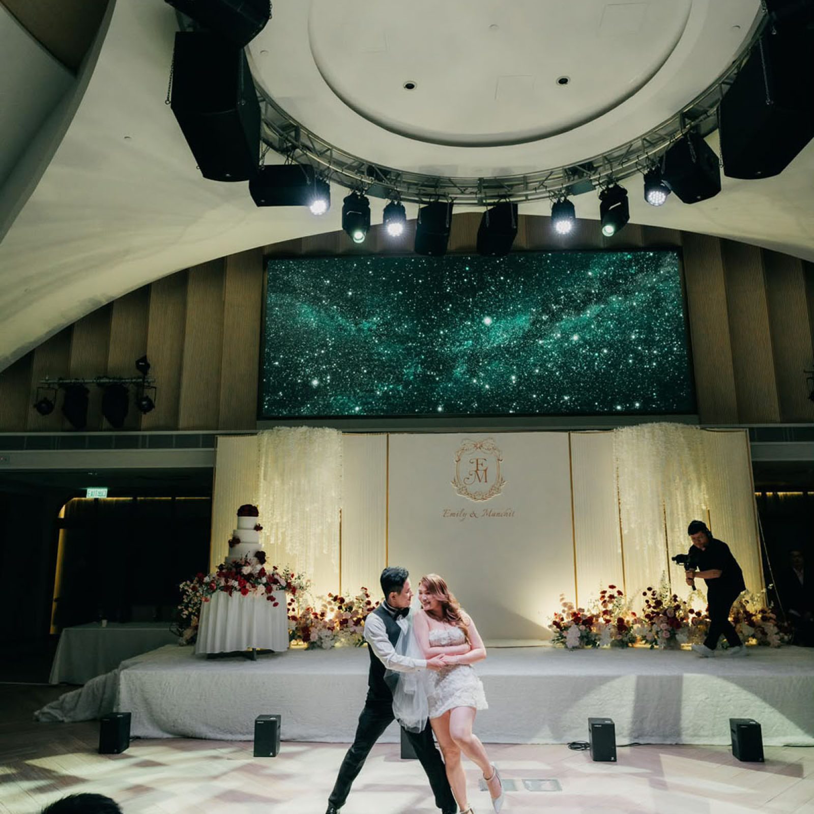 tyfirstdance_airside10_07